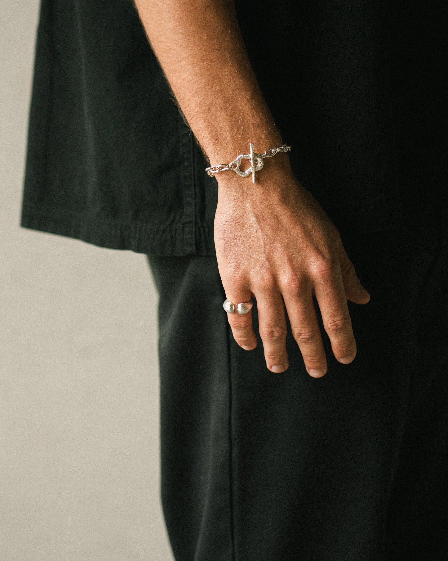 SPACE IN BETWEEN RING