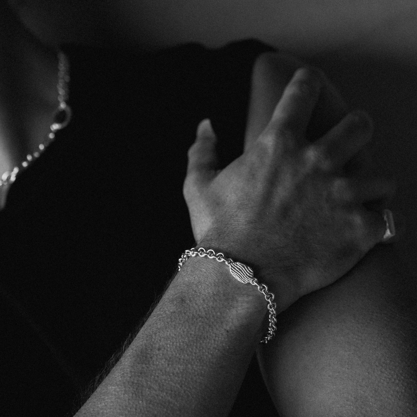 TIDAL TAB CHAIN BRACELET