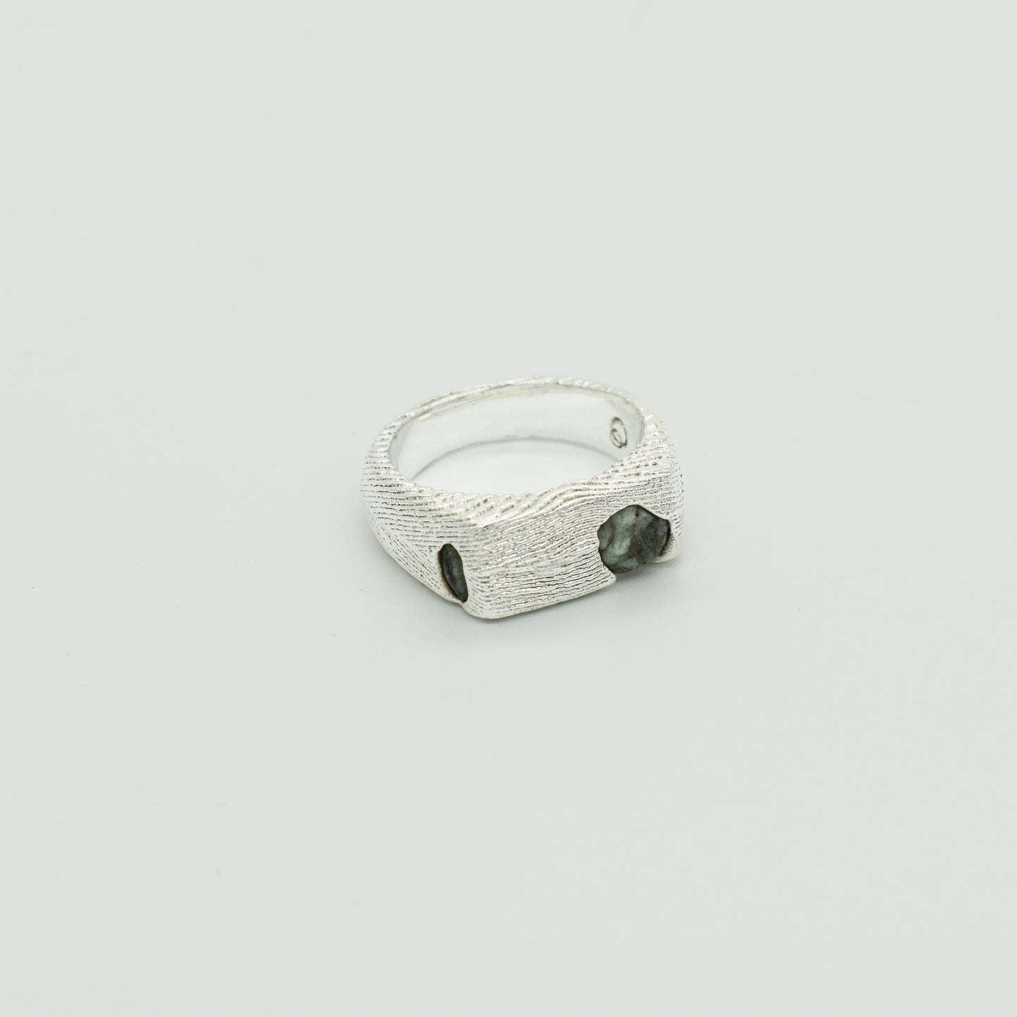 RAW EMERALD SIGNET