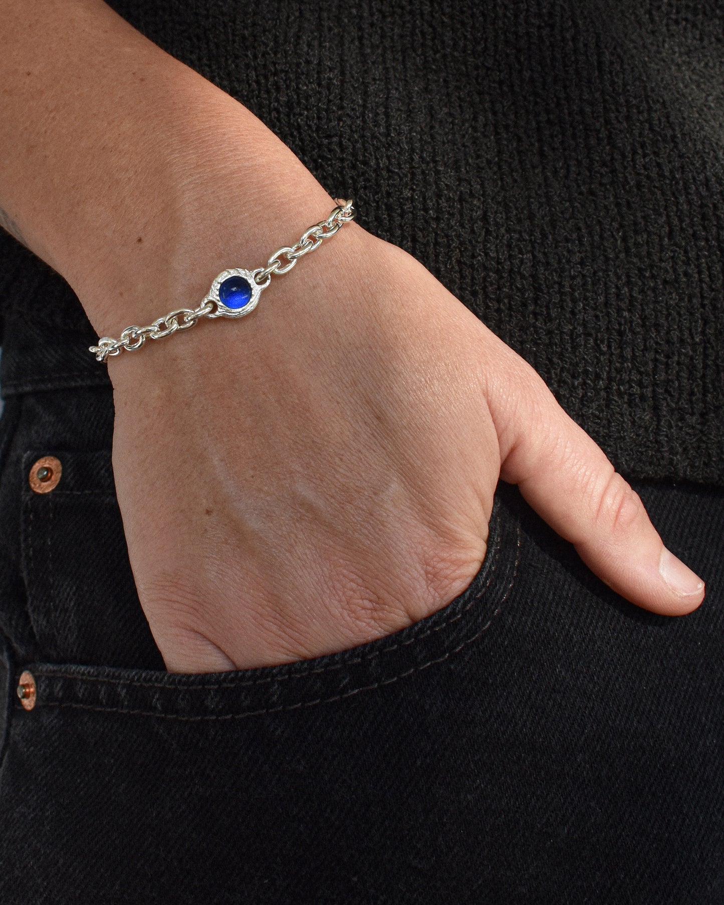 SAPPHIRE CABOCHON CHAIN BRACELET