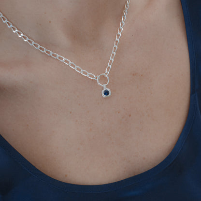 SAPPHIRE VESSEL NECKLACE