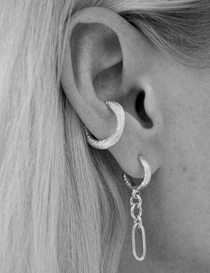 EAR CUFF