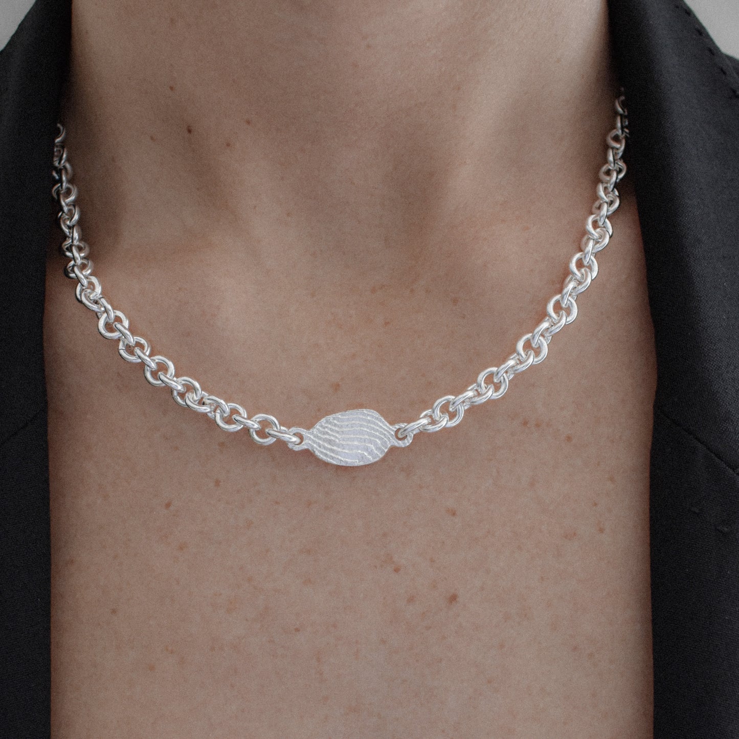 TIDAL TAB NECKLACE
