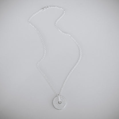 YENUZU NECKLACE