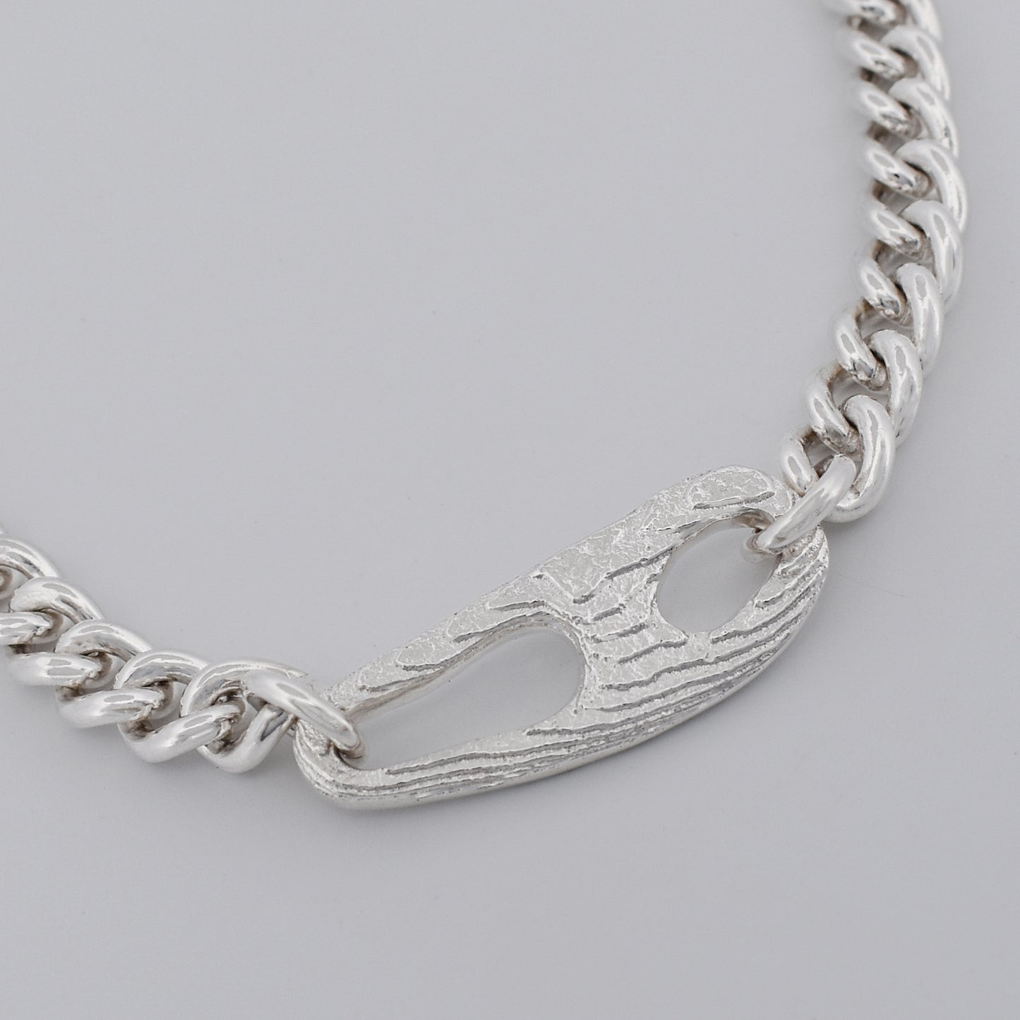 BREAK ON THROUGH NECKLACE