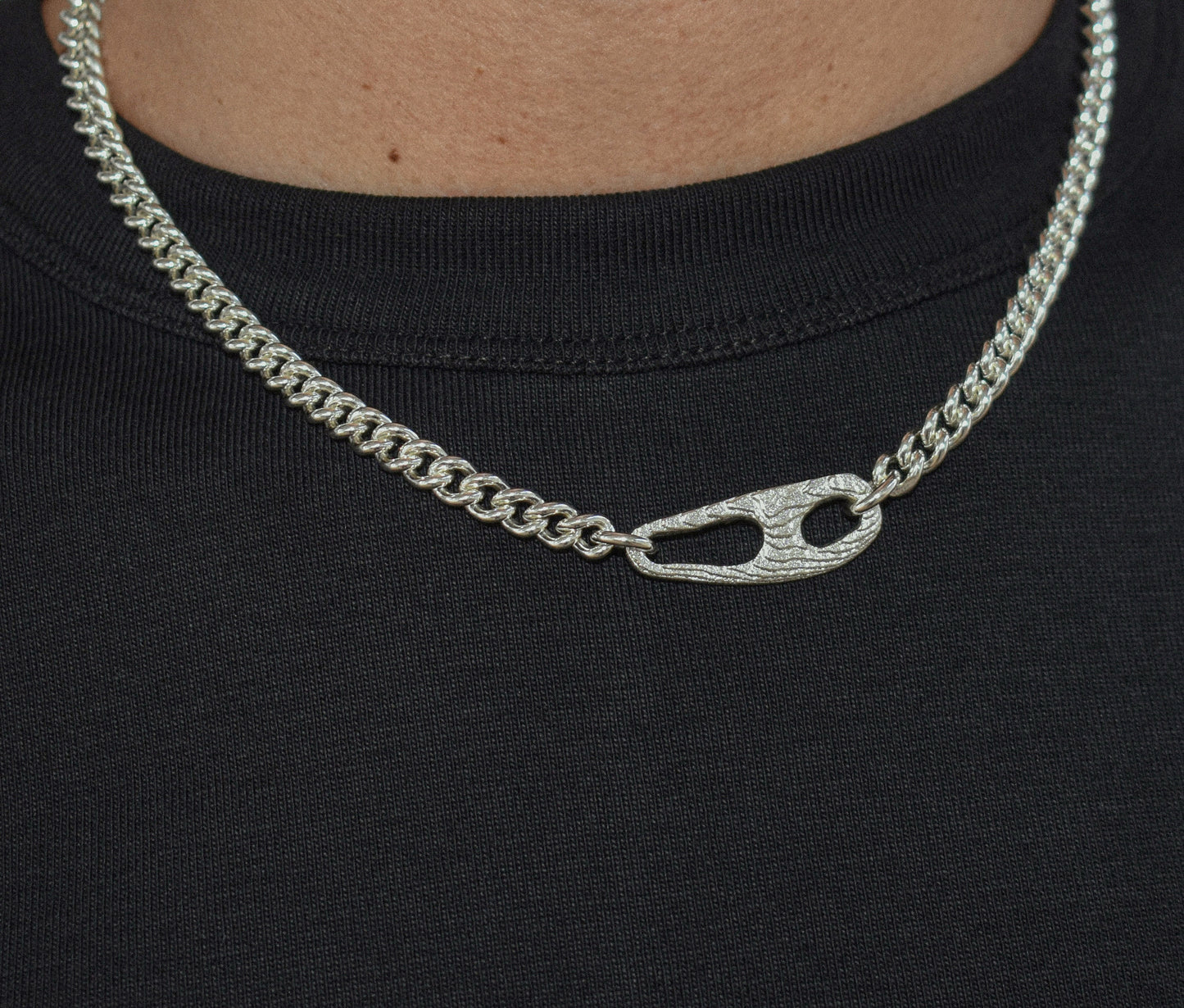 BREAK ON THROUGH NECKLACE